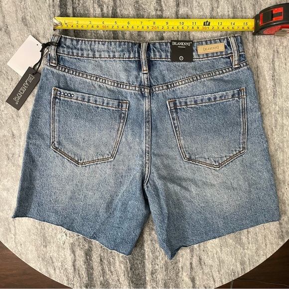 BLANK NYC Denim Shorts - Picture 2 of 3